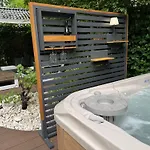 Berg En Bos Met Luxe Jacuzzi Apeldoorn