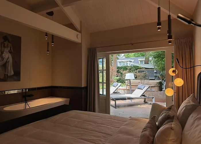 Berg En Bos Met Luxe Jacuzzi